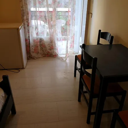 Erato 2* Loutra Edipsou (Evia)